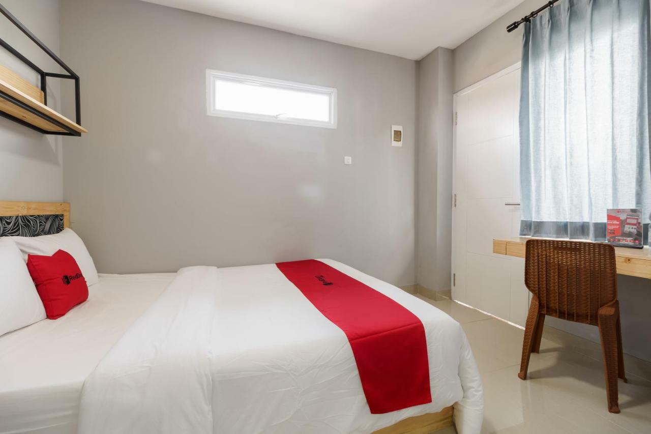 Reddoorz Near Plaza Atrium Senen Hotel Jakarta Luaran gambar